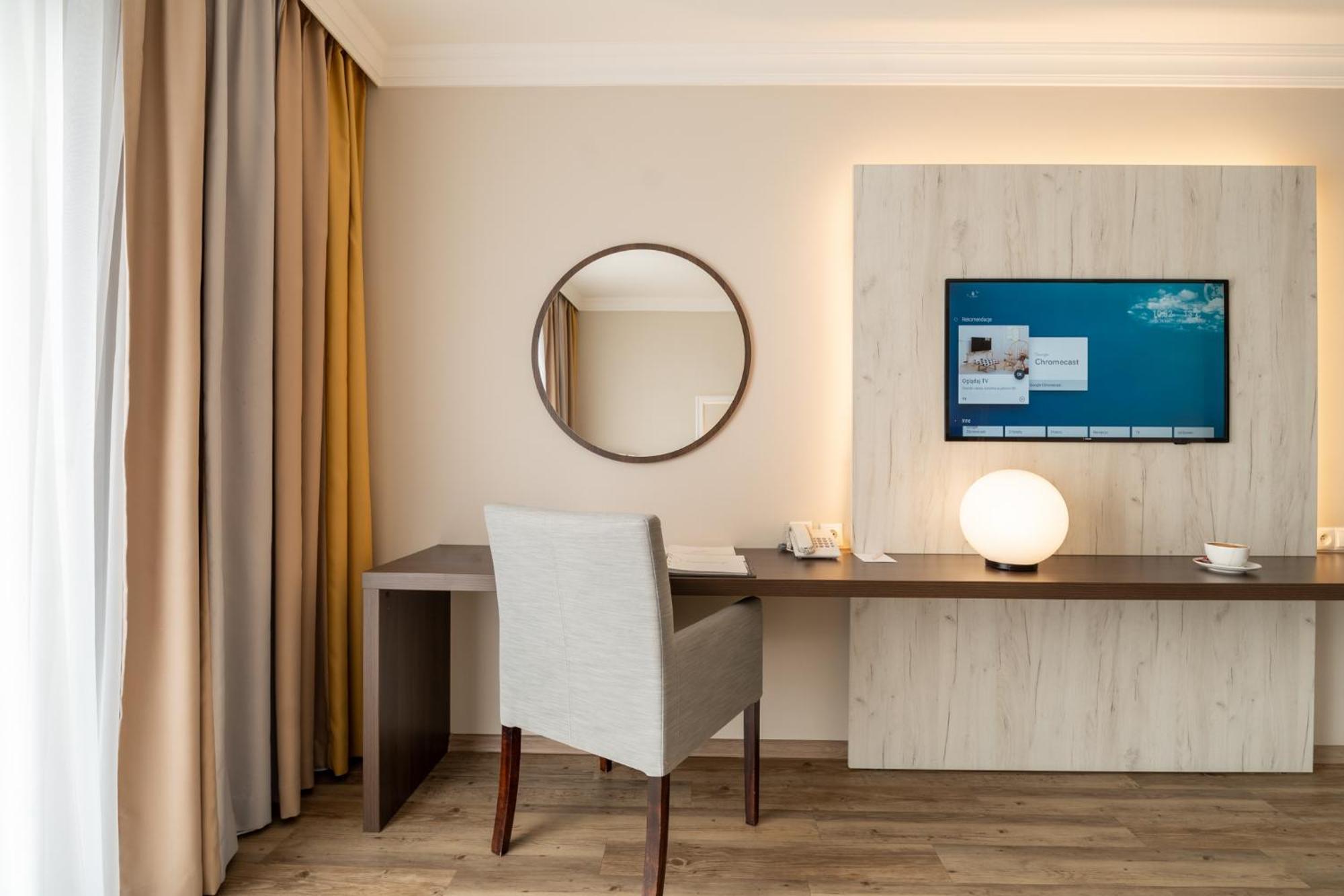 Hotel & Spa Trzy Wyspy Świnoujście Exterior foto